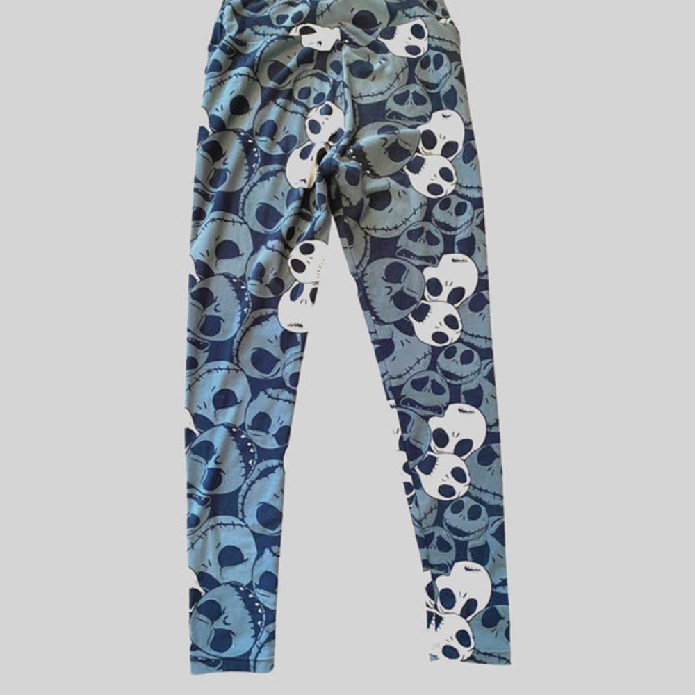 LulLaRoe Leggings Nightmare Before Christmas Skull Goth One Size Grey‎ Black
